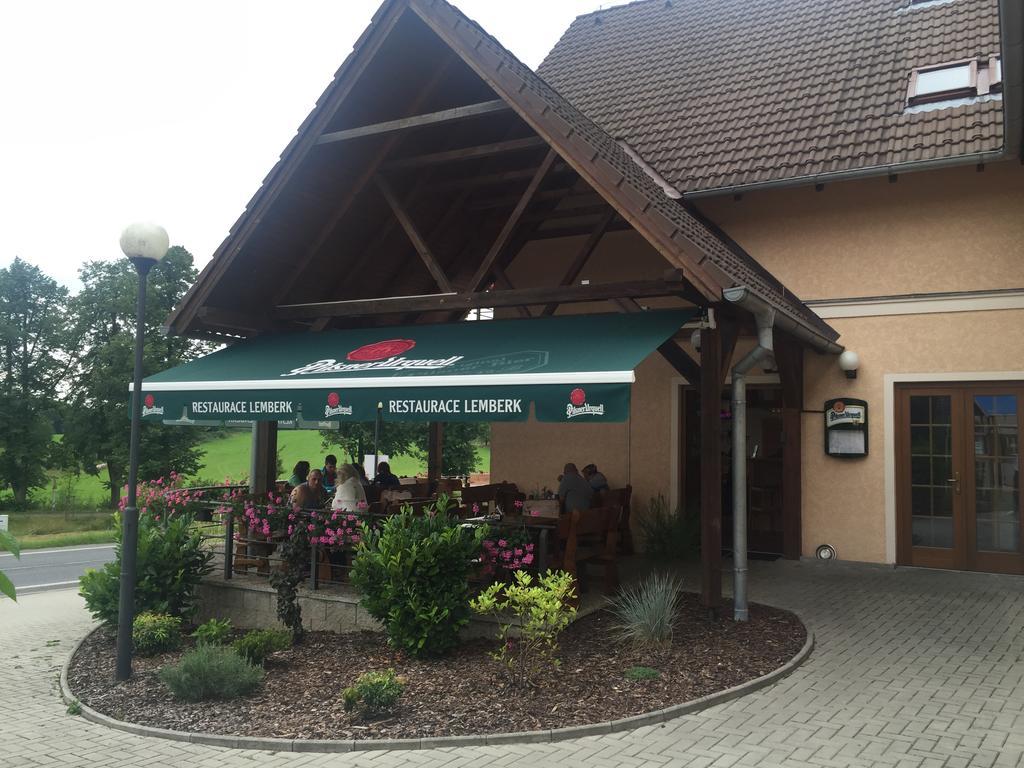 Penzion A Restaurace Lemberk Jablonné v Podještědí Bagian luar foto